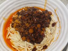 香辣牛肉酱拌面-东园小馆·早茶·淮扬小炒(印象汇店)