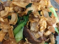 腊肉煮豆皮-静一餐厅·湖北菜(前门创始店)