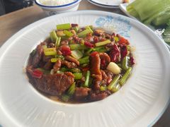 -老火大骨头汤馆