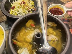 汽锅鸡-云海肴·汽锅鸡·云南菜(天山百盛优客店)