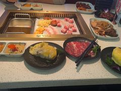 -佰烧海鲜烤肉火锅自助(世茂国际广场店)