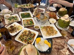 -两兄弟Song Pee Nong(2号店)