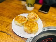 自制烧饼-安诚居干锅鸭头(八角店)