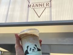 熊貓拿鐵-Manner Coffee(IFS一楼店)