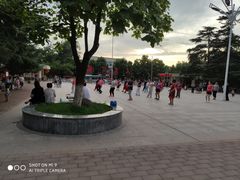 -解放人民公园