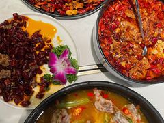 -本来精品川菜(嘉里中心店)