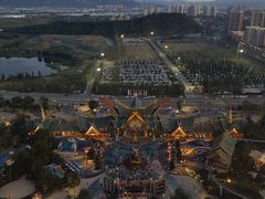 -七彩云南欢乐世界