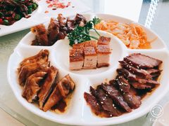 -天鲜阁·海鲜粤菜·33年老字号(石槎白云站店)
