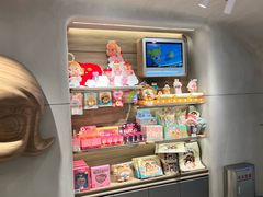 -泡泡玛特POPMART(国金街店)