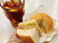 猪扒包-旺角宝港式茶餐厅(寮步店)