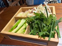 -花菇朵·云山雀 ll 野生菌火锅·精品云南菜(万柳店)