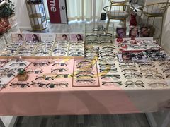 -肆兮眼镜·蔡司·徕卡战略合作店(大坪店)