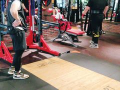 -美格菲健身中心(新都会店)