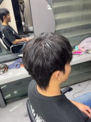-宫铭烫发染发接发店