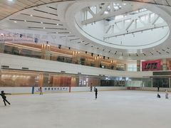 -陈露国际冰上中心(天津嘉里汇店)