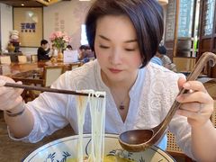 -芸南道·过桥米线(昆明老街旗舰店)