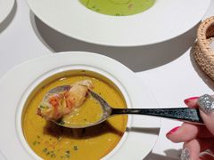 青豆汤-Oyster Talks 四度蚝法餐厅