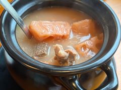 -莲餐厅·湖北菜·潜江小龙虾店(愚园路店)