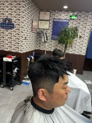 -大人物·男士理发馆