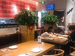 大堂-必胜客(百联又一城店)