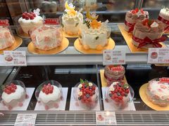 -花花卷卷·鲜食蛋糕(静安久光百货店)