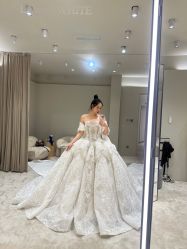 -Renee芮亦婚纱