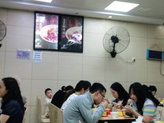 -江三王记牛杂馆(总店)
