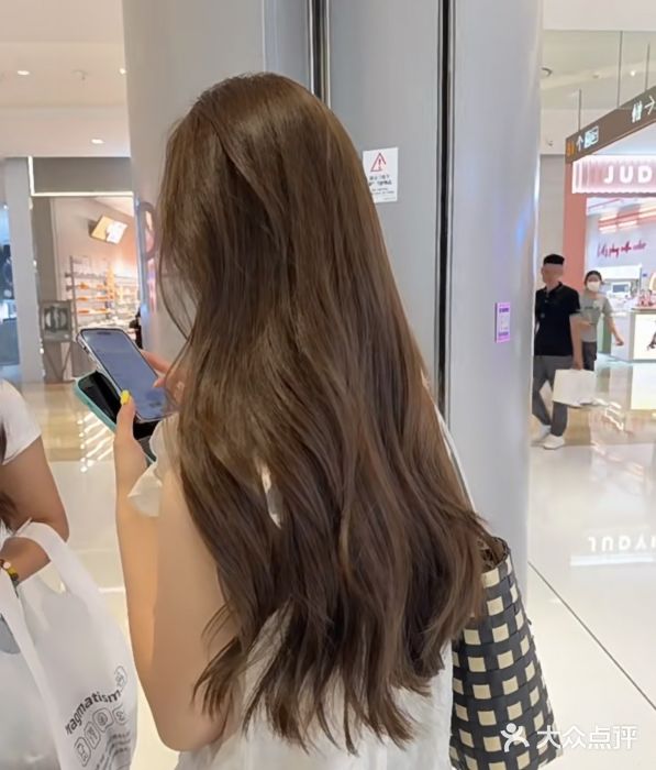 Leslie Style·莱斯发型烫染(大润发店)图片