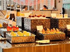-圣丰索菲特·2 On 988 Café 自助餐厅
