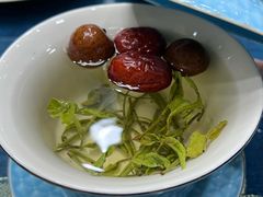 -三江源美食城