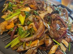 铁板炙烤坝上羊肉-那家小馆•北京菜•烤鸭(香山店)