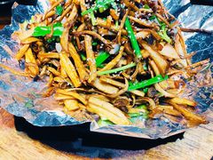 铁板杂菌-东北大院·东北菜(三台子店)