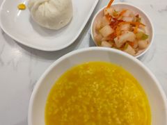 -李与白包子铺(桐梓林店)