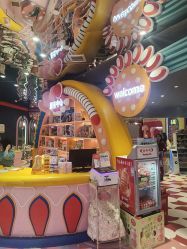 -Qmiss家庭娱乐中心(恒隆广场店)