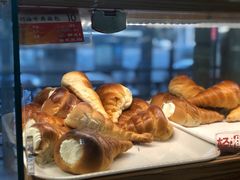 奶油牛角面包-新侨三宝乐面包店(崇文门店)