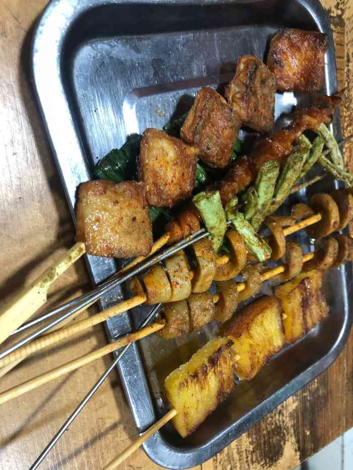 梁记烧烤(福润雅居店)-"[爱心][爱心]今天打赌打输了,我要请客.