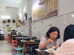 -周良天山牛杂城(天山路总店)