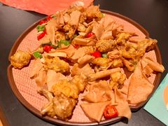 摇滚牛蛙-羽鸽集·乳鸽专门店·地道顺德菜(岭南站店)