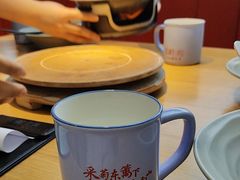 -蜜桃餐厅·伴山(绿宝广场店)