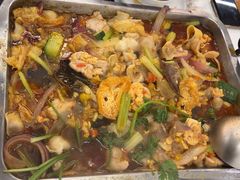 -后街佬·炭火鲜鱼杂(南城店)