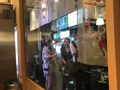 -牛カツ京都勝牛(河原町蛸薬師店)