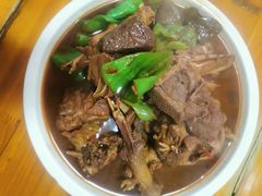 -山里人家土菜馆(茅山店)
