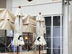 -Line 咖啡(石厦花园店)