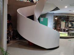 -懒人Club运动健身·运动康复·私教(三迪中心店)