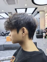 -米可造型烫发染发