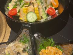 -山川小町·极番烧肉(新地假日广场店)