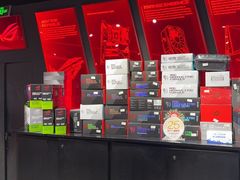 -ROG玩家国度(美罗城店)