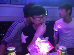 -飞歌e族KTV(雄楚1号店)