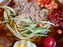 冰爽水果冷面-小米烤肉-泥炉炭烤(常营店)