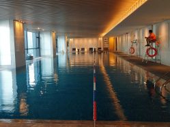 早起承包泳池-iSpa